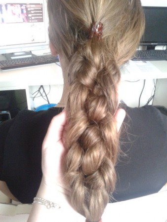 Vijf stringen vlecht.